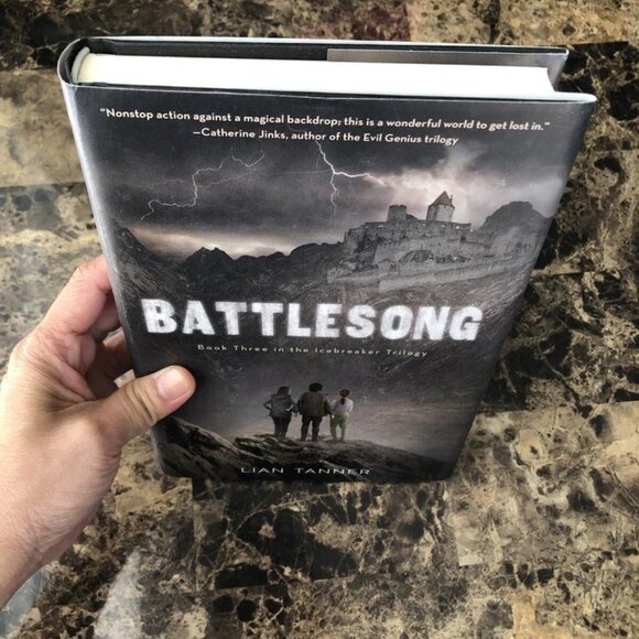 Battlesong: Book Three in the Icebreaker Trilogy Liam Tanner 1st US Edition 2017 - Picture 5 of 11
